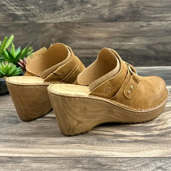 NIB Born Nola 9M Tan Distressed Suede Clogs Leather Open Back - Picture 7 of 12